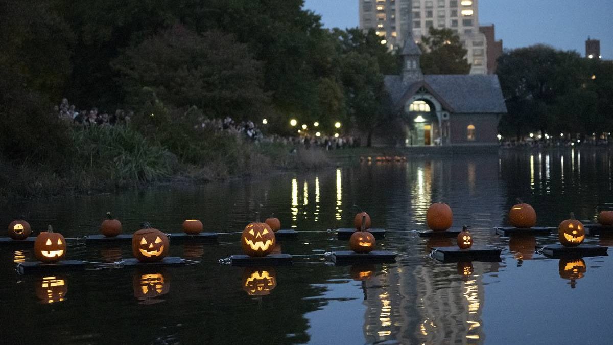 No Pumpkin Flotilla on the Harlem Meer this Halloween as Central Park rethinks it