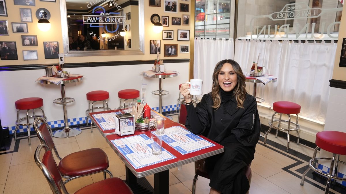 Law & Order’s Dun Dun Diner pops up at Rockefeller Center for two days in October