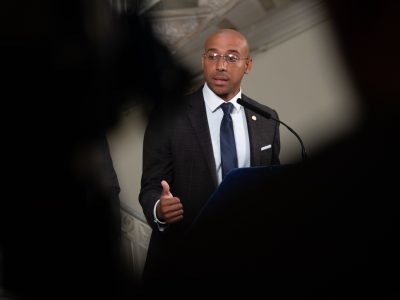 Medicaid work rules reach NYC in 2027: 80 hours a month, exemptions and six-month renewals