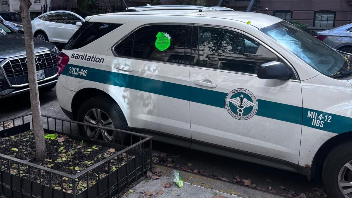 Alternate side ‘shame sticker’ ends up on a Sanitation Department car