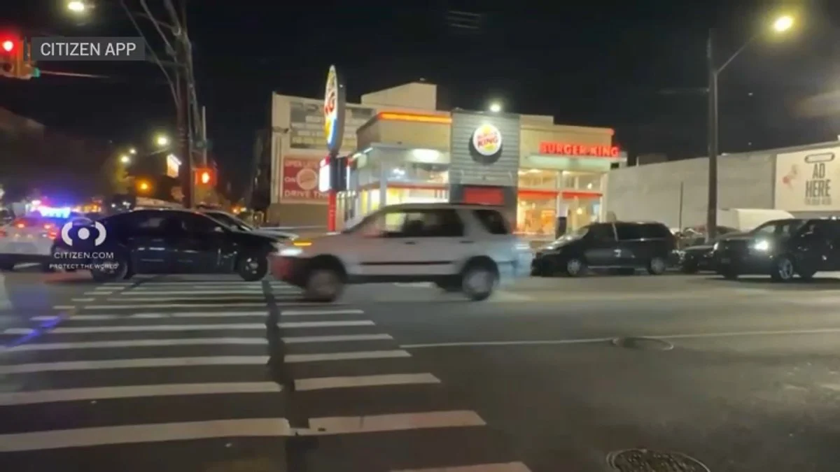 Two men hurt after hammer assault near Dyker Heights Burger King