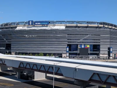 Jets vs. Dolphins at MetLife Stadium 2026: Oct. 25 start time, transit, bag policy