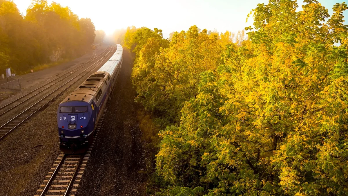 Metro-North adds weekend foliage trains to Beacon and Poughkeepsie through Nov. 8
