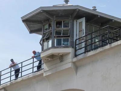 Fired guards, empty posts: New York prisons still can’t fill more than half their jobs