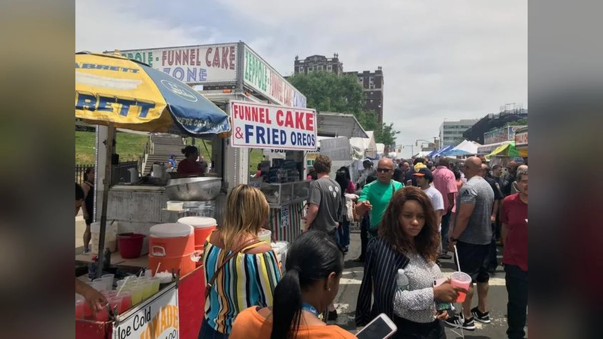 NYC fall street fairs: 161st Street, Forest Hills and Upper Broadway dates