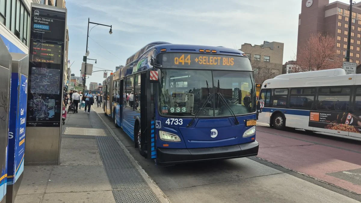 Q44 passenger, 56, knifed in the leg after onboard argument in Flushing