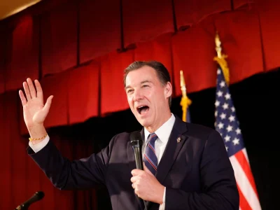 Nassau PBA and city firefighters’ union back Suozzi in his LiPetri rematch